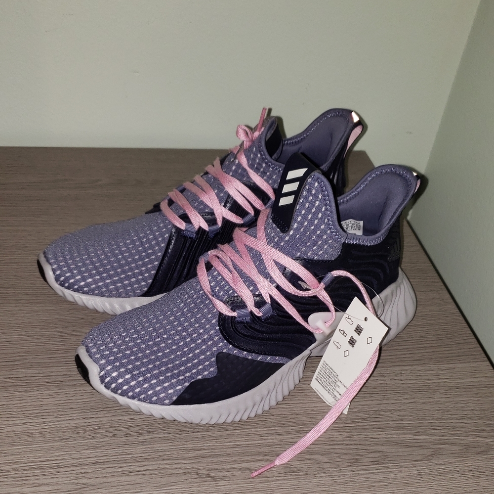 Adidas Alphabounce Instinct -NEW! 8.5